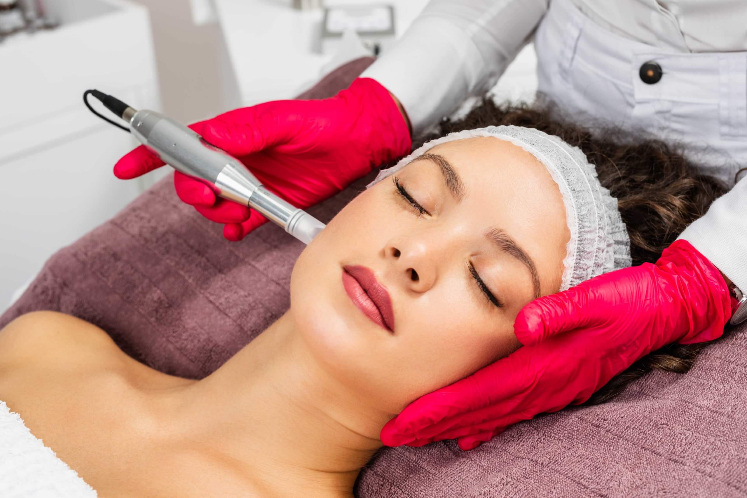 Choosing a Qualified SkinPen Microneedling provider